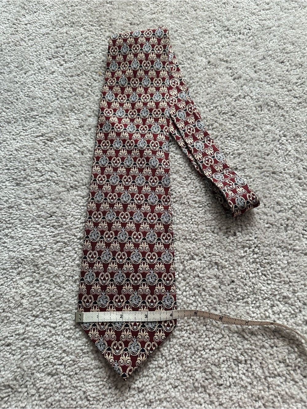 Classic Burgundy Patterned Men's Tie